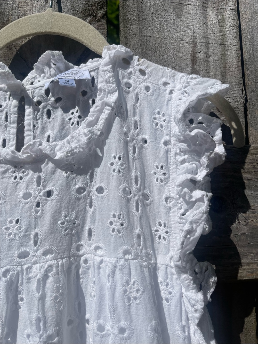 Mud Pie White Eyelet Tiered Mini Dress Sz M - Picture 4 of 10